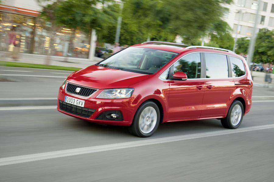  Seat Alhambra 2010 года  (фото 55 из 113)